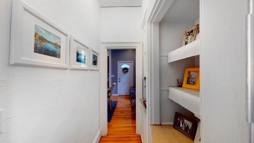 14 Holbrook St ##1 - Photo 7 of 20