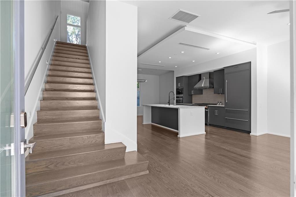 785 Piedmont Ave Ne ##E - Photo 6 of 50
