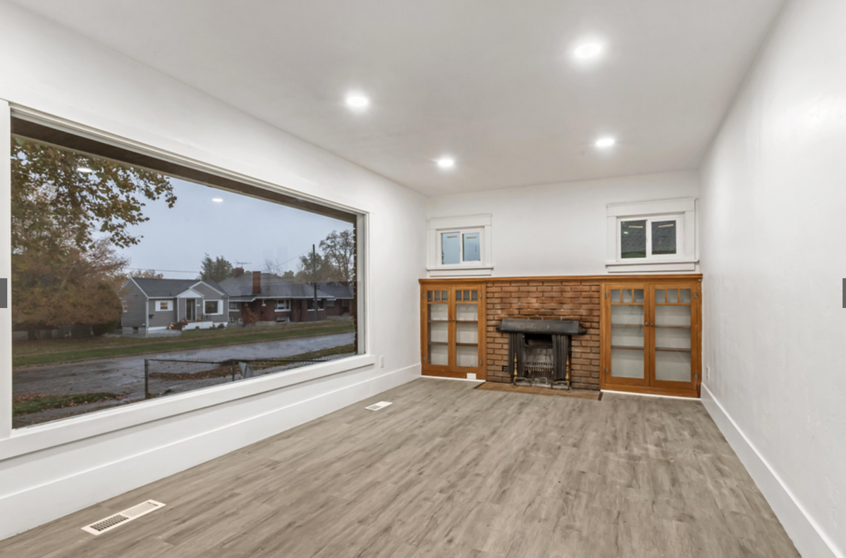 2664 Brinker Ave - Photo 2 of 11