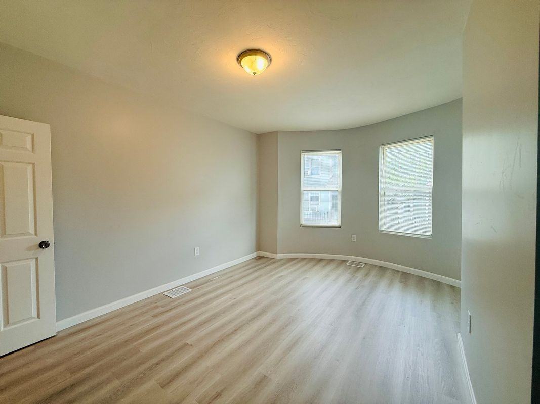 93 Zeigler St ##1 - Photo 2 of 14