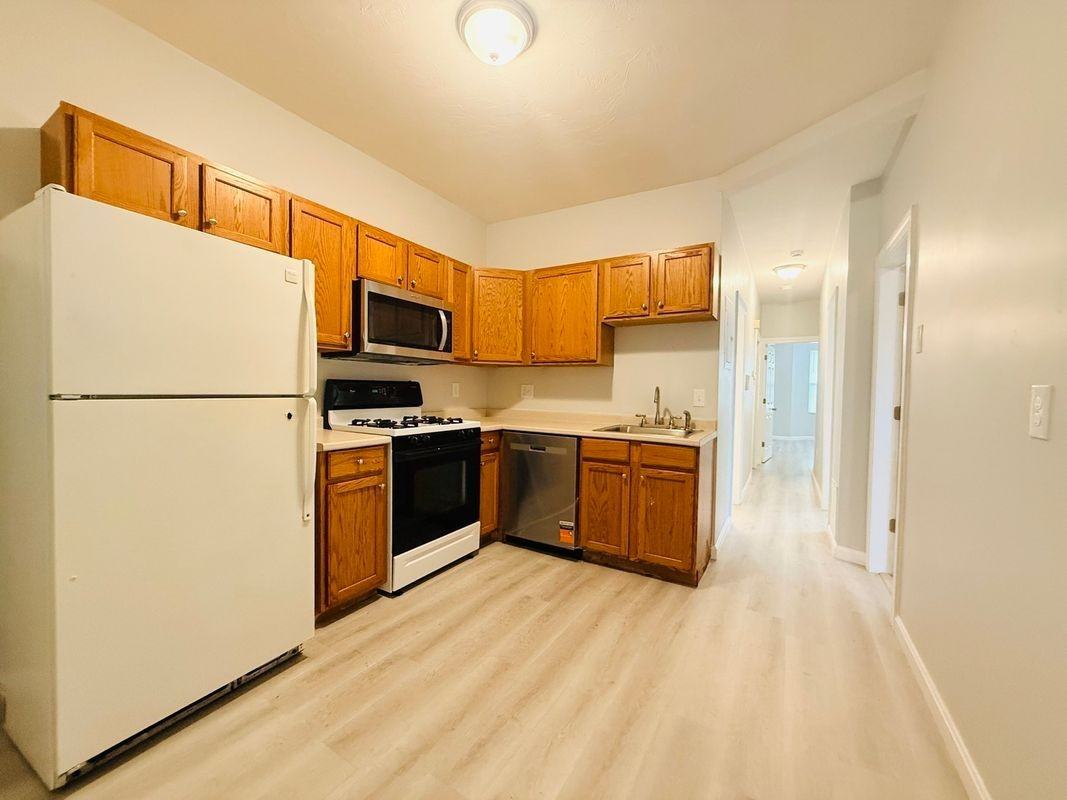93 Zeigler St ##1 - Photo 7 of 14