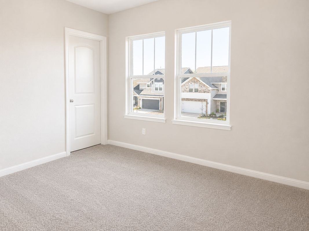 2441 Danbury Ln - Photo 6 of 10