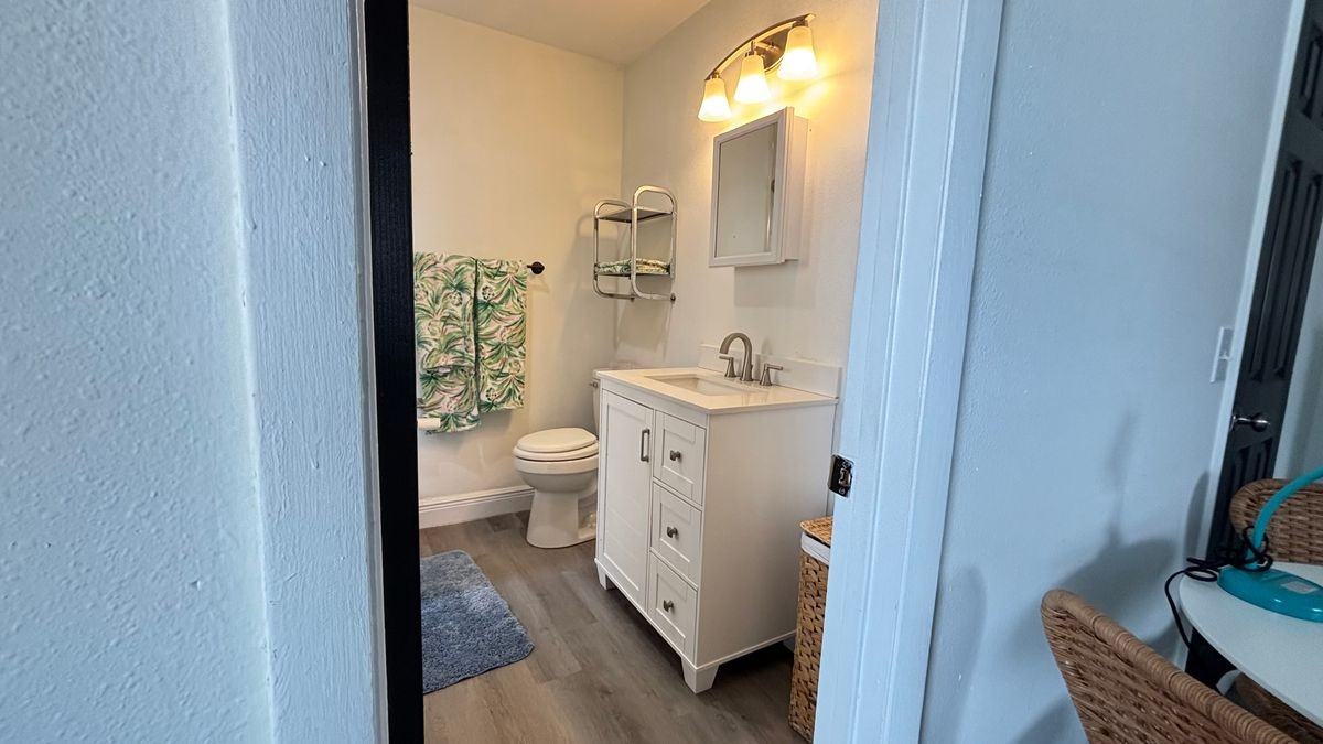 855 Sunridge Point Dr ##B - Photo 3 of 11