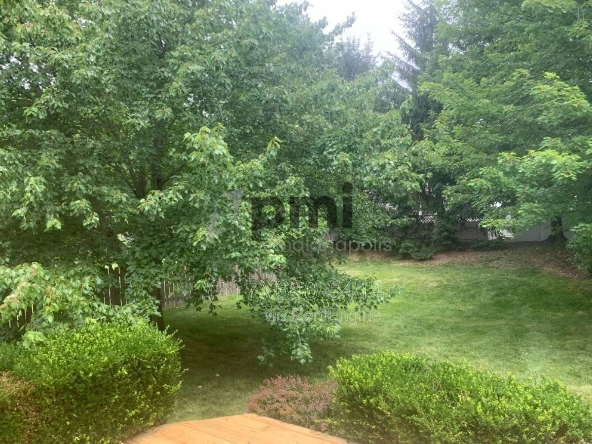 8620 Olenbrook Dr - Photo 6 of 10