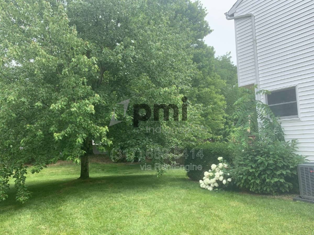 8620 Olenbrook Dr - Photo 7 of 10