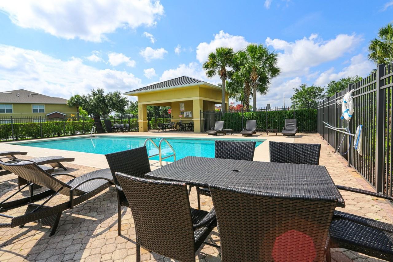 9051 Gervais Cir #1503 - Photo 6 of 46