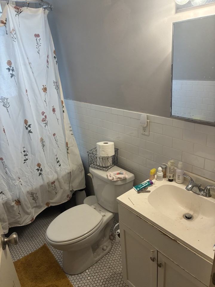 2504 Esplanade Ave - Photo 6 of 11