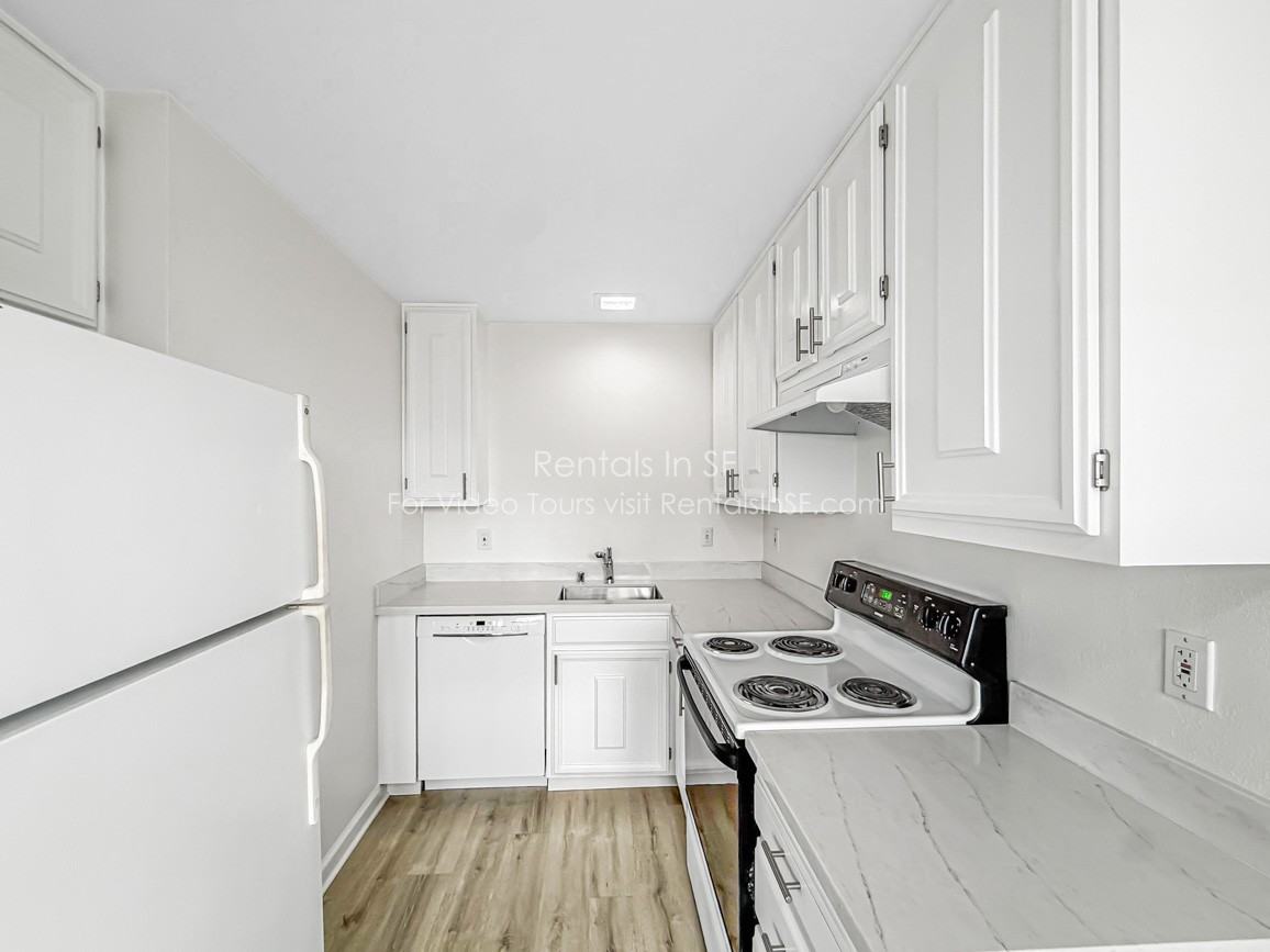 1380 48th Ave #6 - Photo 5 of 16