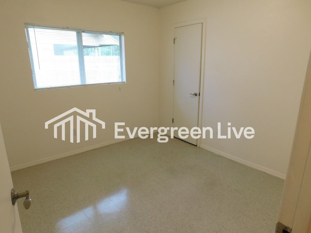 92 Valtameri Ct - Photo 5 of 17