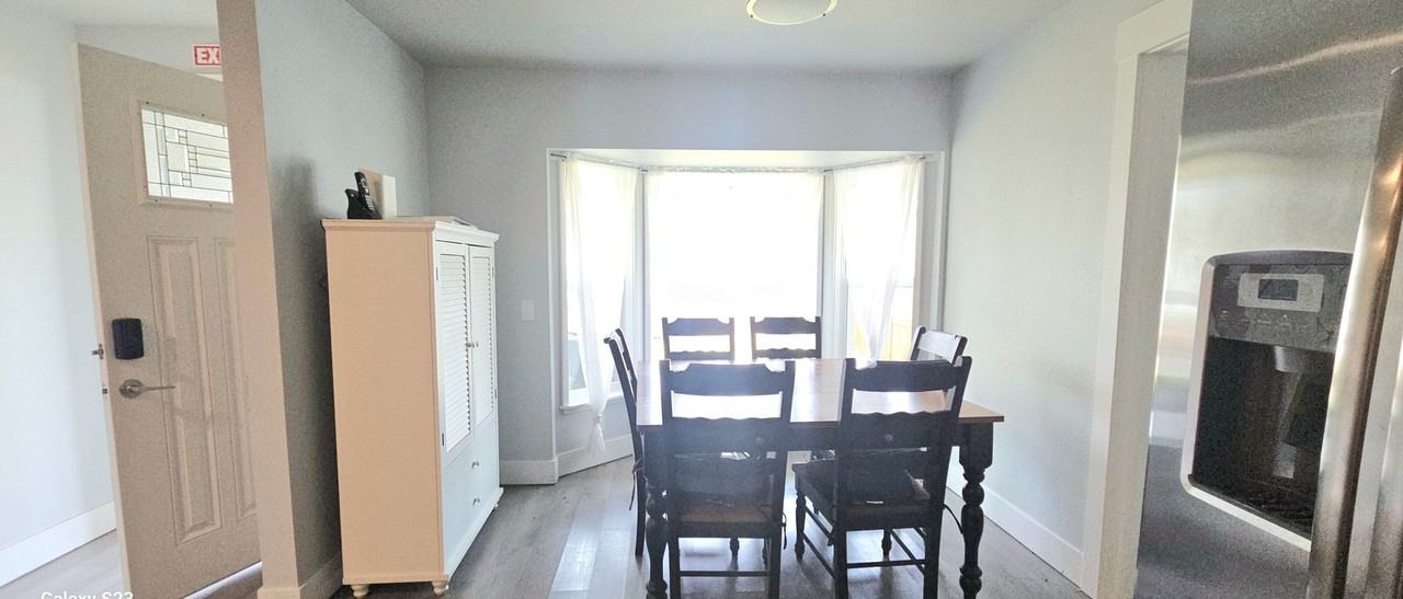 922 5th Ave Sw - Photo 4 of 12
