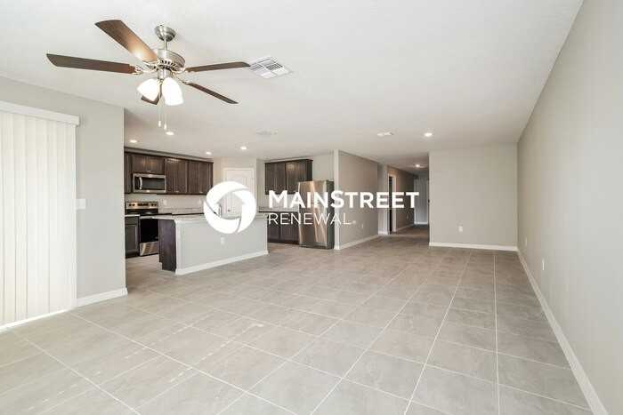 1369 Brenway Dr - Photo 3 of 16