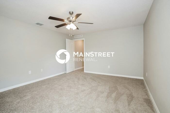 1369 Brenway Dr - Photo 6 of 16