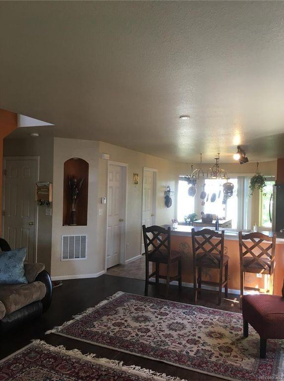 12962 Kearney Way - Photo 7 of 19