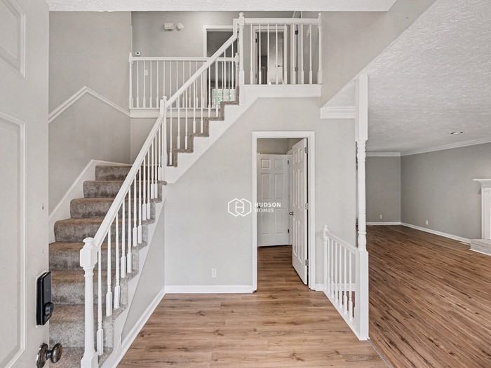 7509 Rolling River Pkwy - Photo 6 of 31