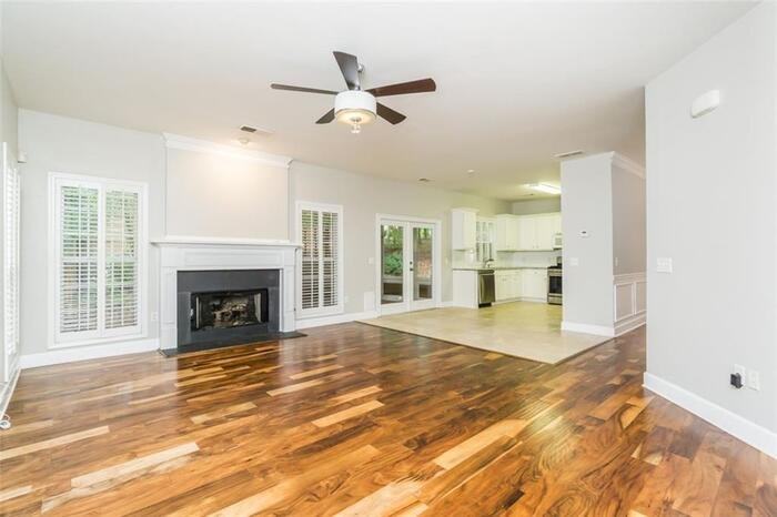 10870 Kimball Crest Dr - Photo 4 of 21