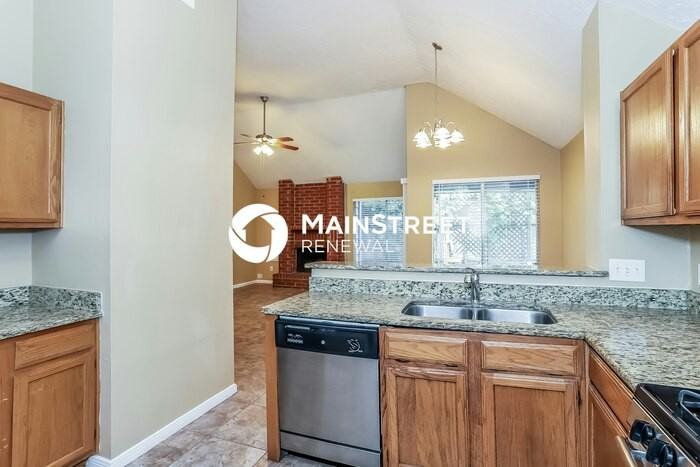 3523 Grove Oaks Dr - Photo 6 of 16