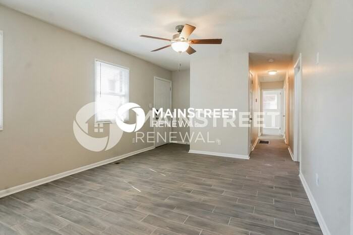 2818 Micmac Dr - Photo 4 of 16