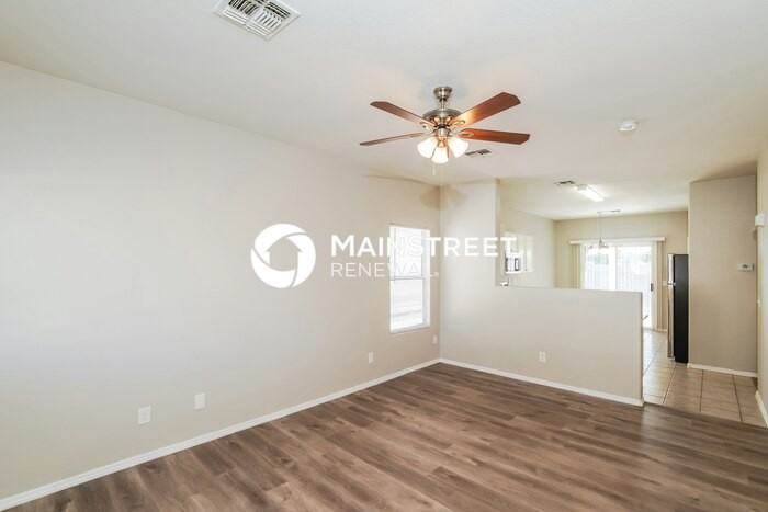 13137 W Calavar Rd - Photo 2 of 16