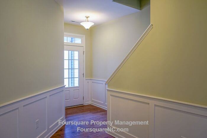 420 Durants Neck Ln - Photo 2 of 28