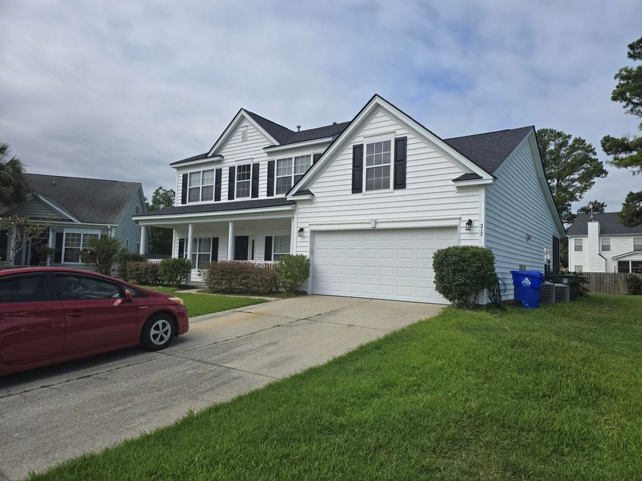 217 Summer Rain Ct - Photo 2 of 16