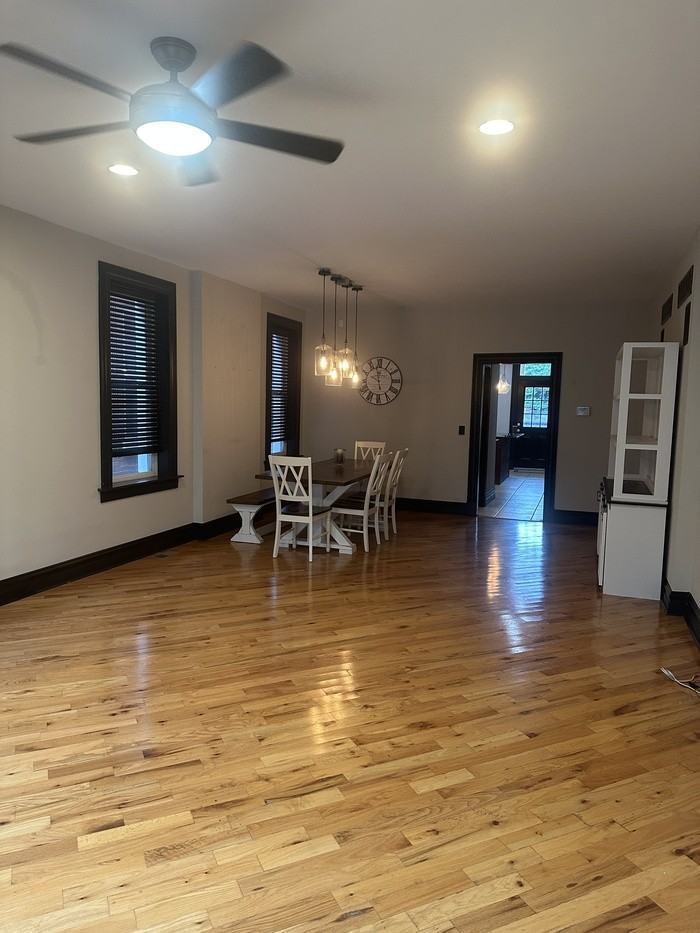 4249 Juniata St - Photo 4 of 24
