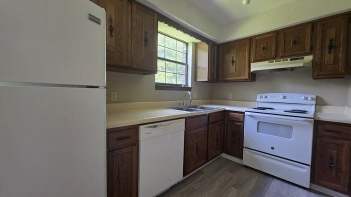 1507 Linden Ave #3 - Photo 2 of 4