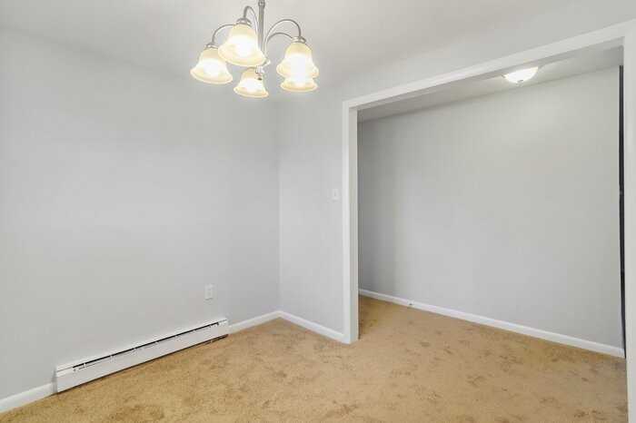 1499 N East St #14 - Photo 3 of 19