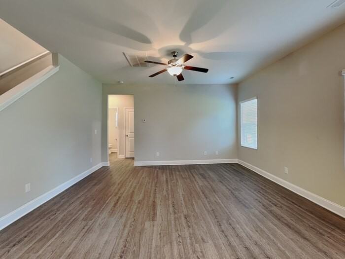 3205 Emerald Ridge Ct - Photo 5 of 25
