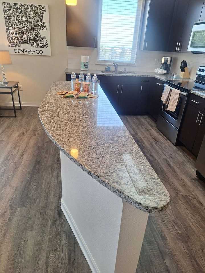 10911 W 16th Dr - Photo 4 of 35