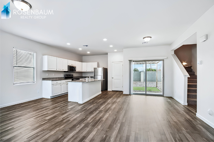 719 N Havasupai Ln - Photo 3 of 19