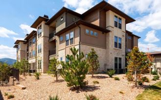 8630 S Oak Cir - Photo 1 of 1
