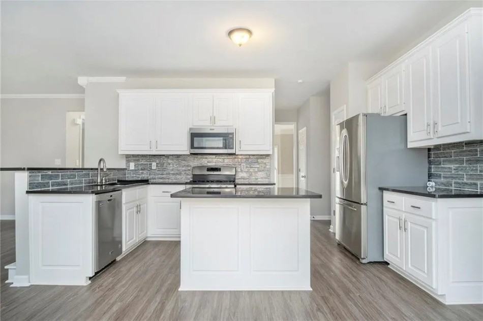 3545 Rosewicke Dr #NA - Photo 6 of 19