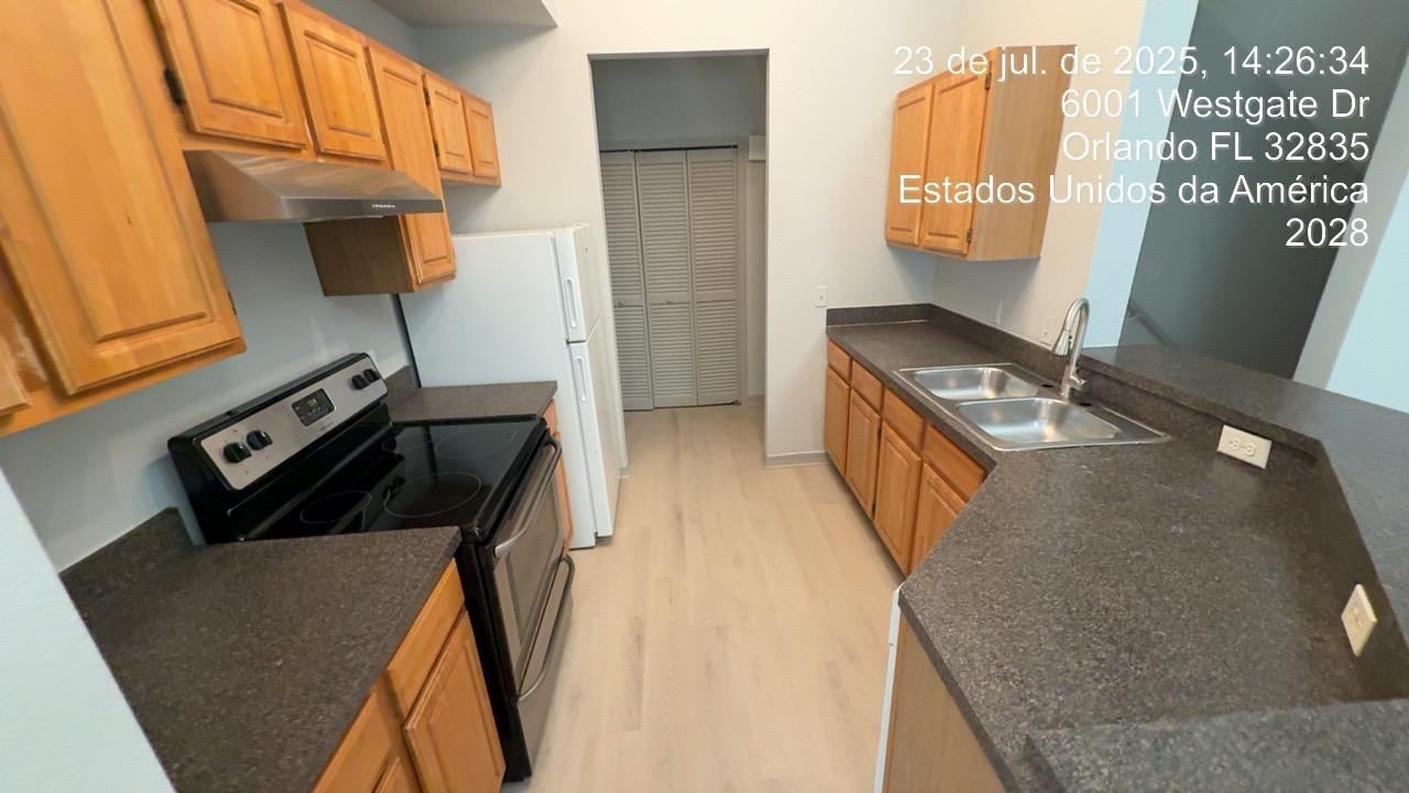 5961 Westgate Dr #2028 - Photo 2 of 10