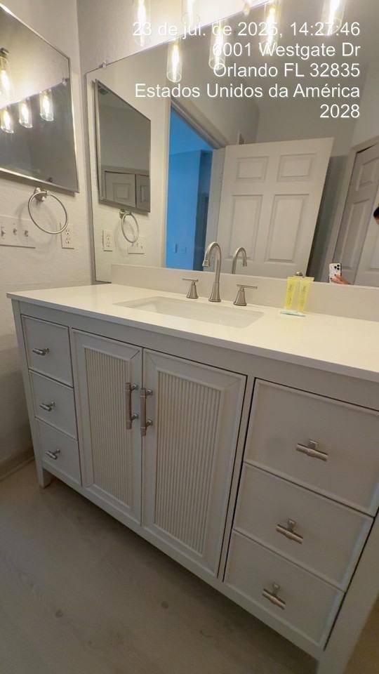 5961 Westgate Dr #2028 - Photo 7 of 10