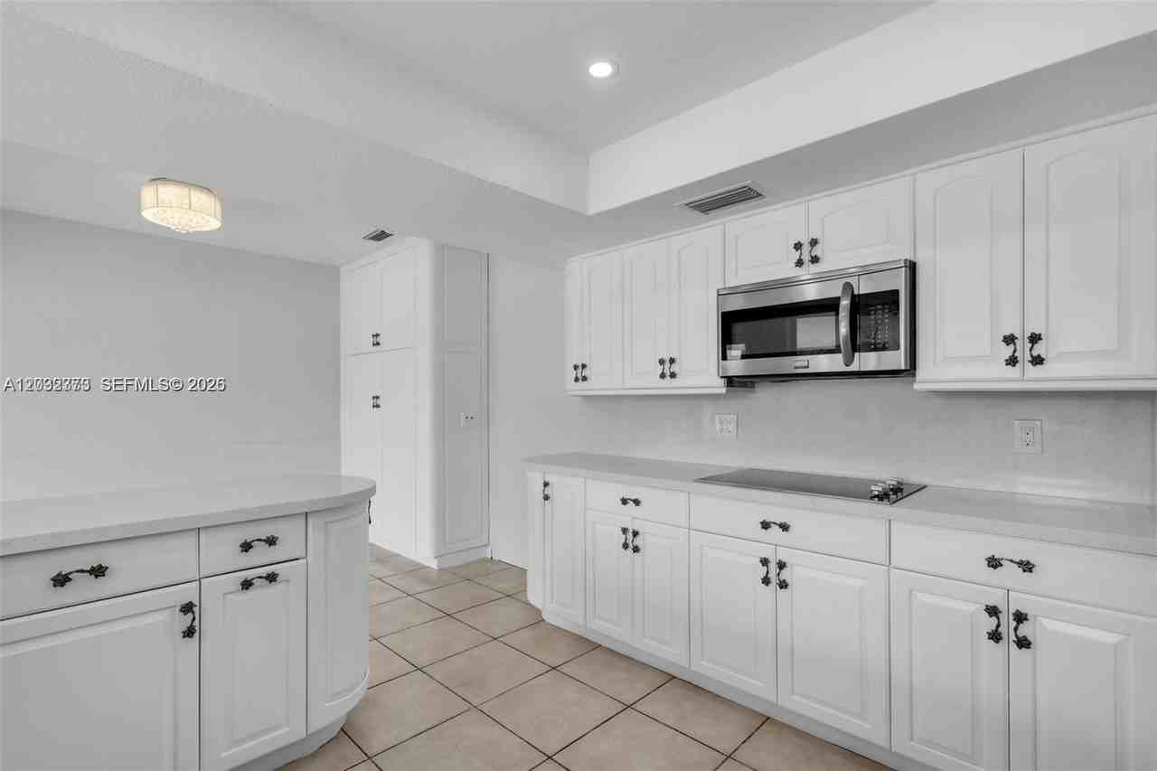 18370 Sw 212th St #NA - Photo 7 of 19