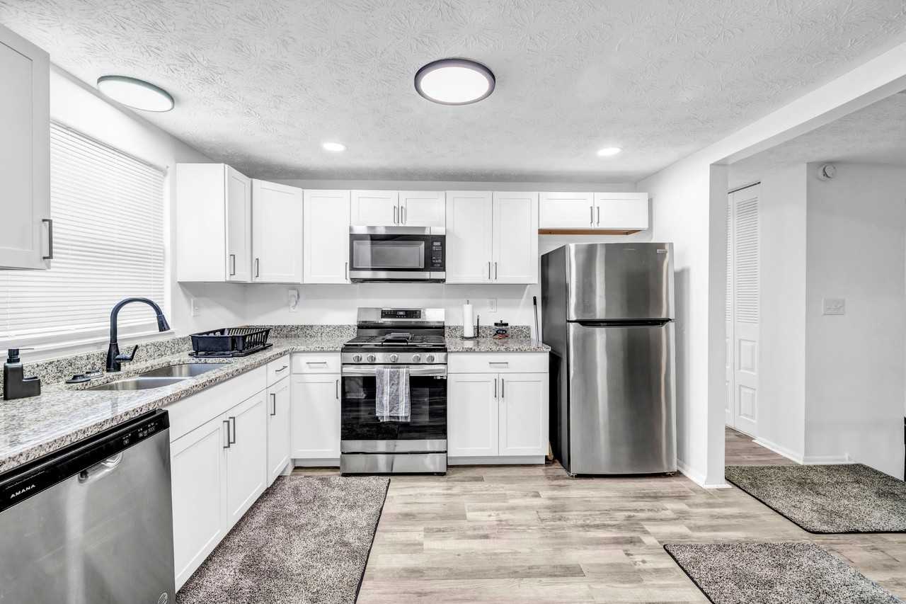 2064 Raintree Pl #NA - Photo 4 of 17