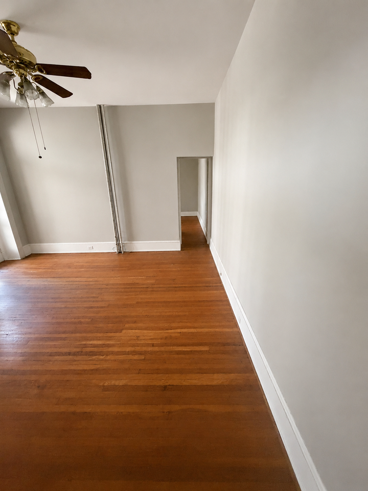 5911 Greene St #1R - Photo 7 of 10