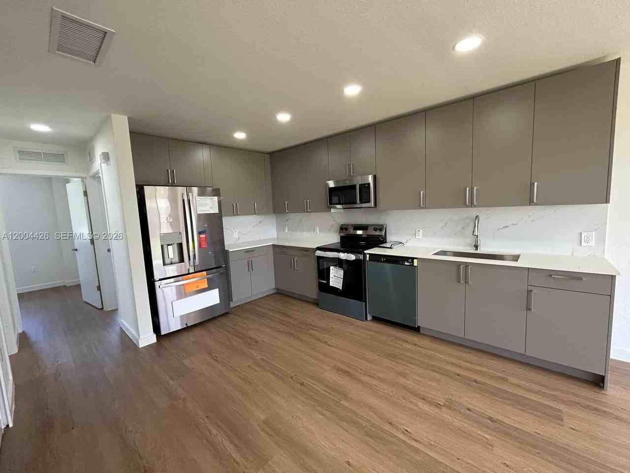 12556 Sw 194th St #NA - Photo 2 of 19