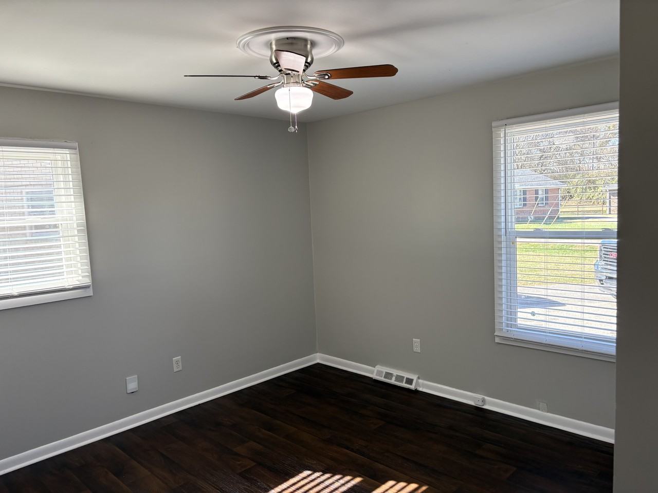 106 James Milton Ct #106 - Photo 5 of 8