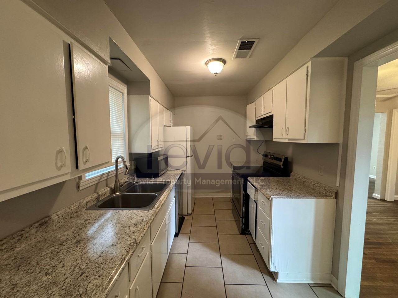 4572 Verne Rd - Photo 6 of 19