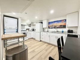 featured image of 37 W Robert Ave