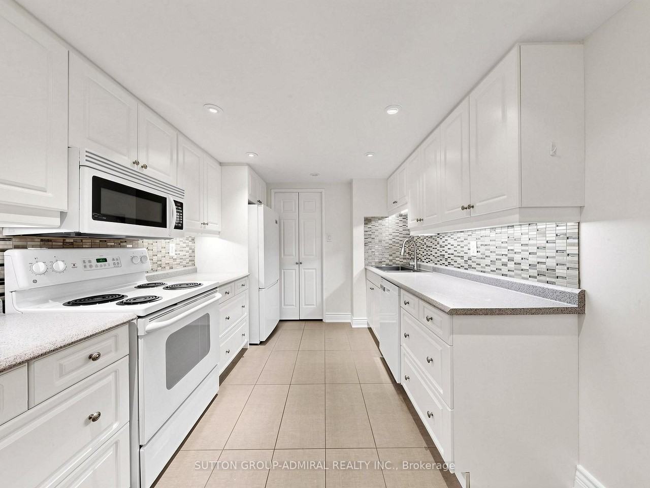 131 Torresdale Avenue - Photo 23