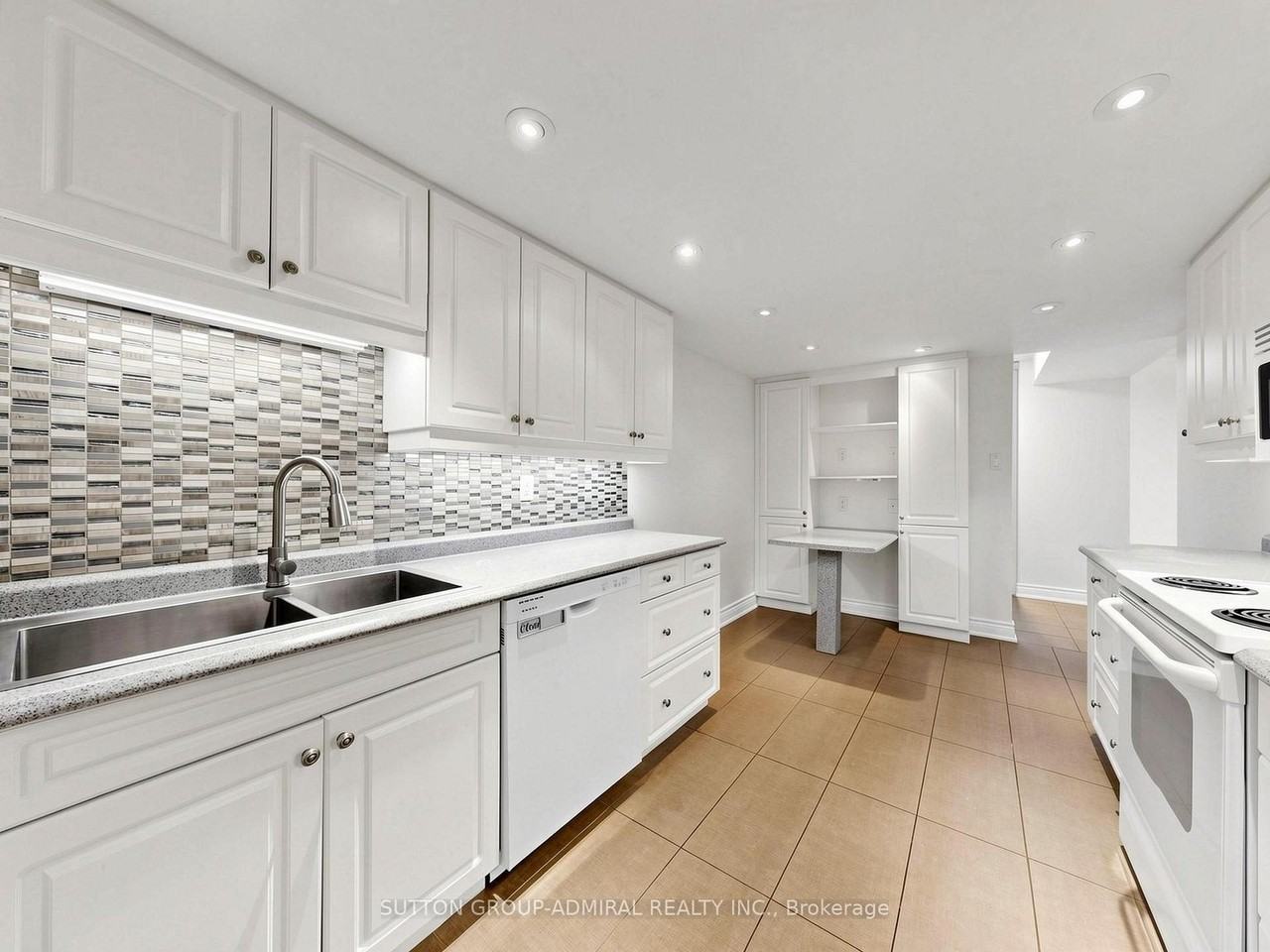 131 Torresdale Avenue - Photo 25