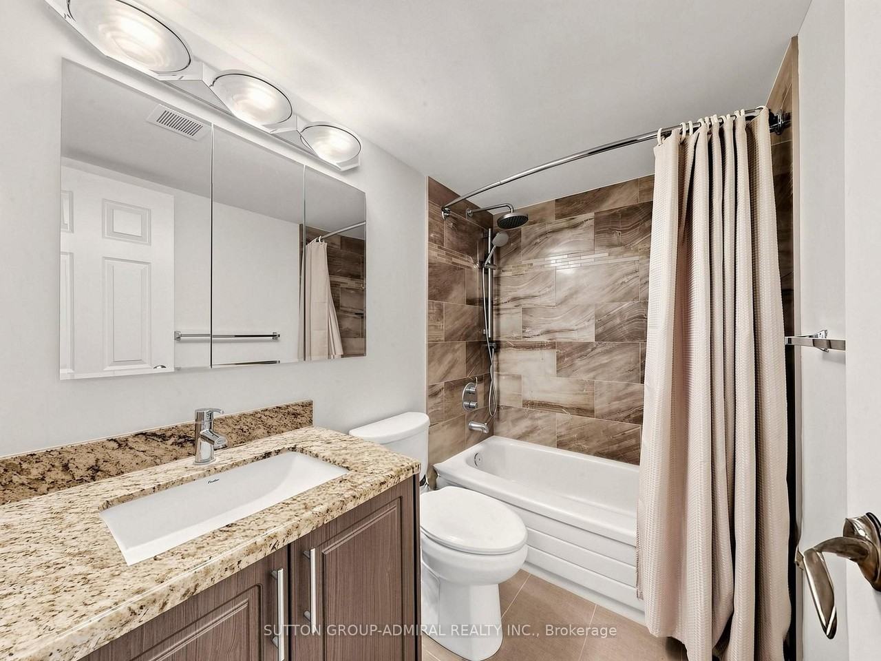131 Torresdale Avenue - Photo 37