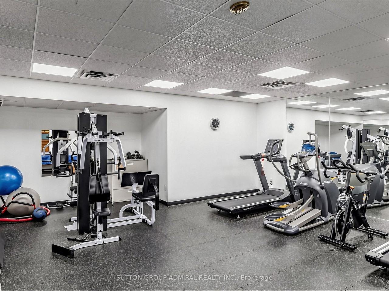 131 Torresdale Avenue - Photo 45