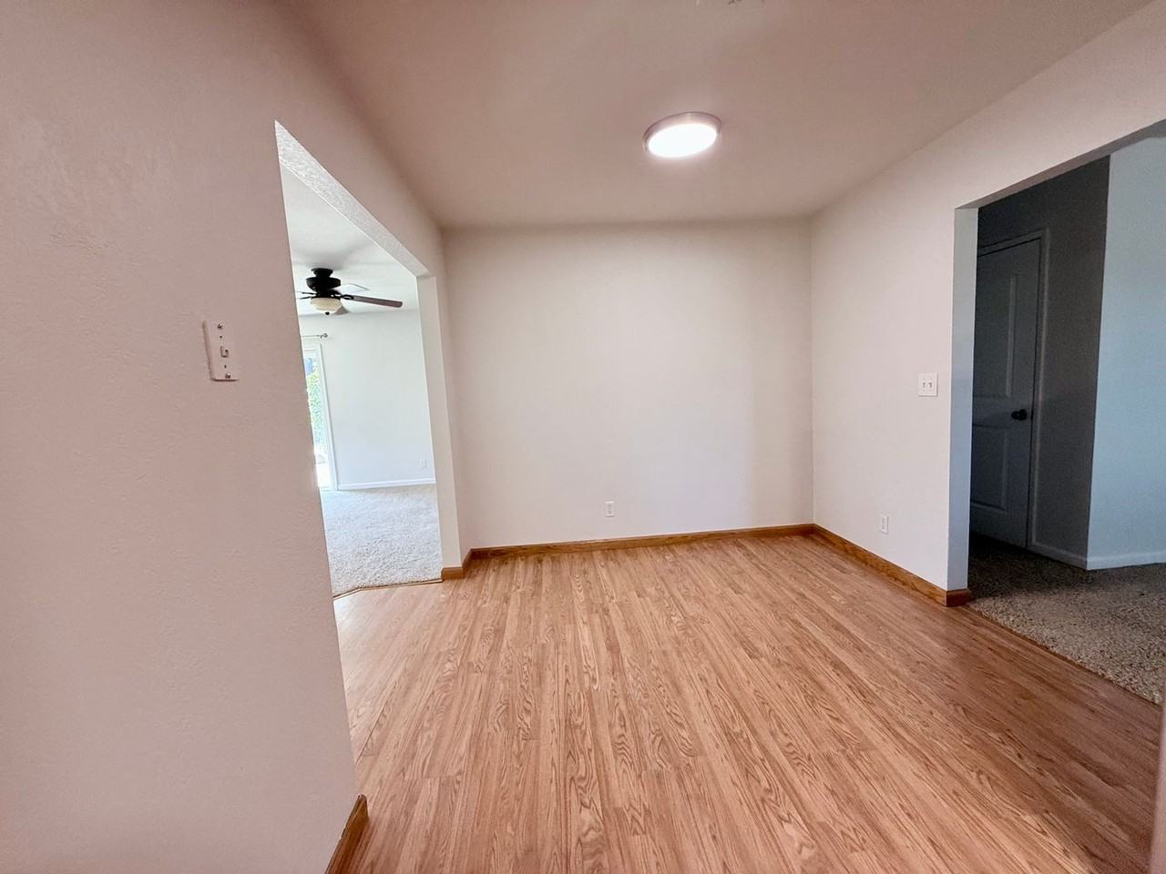 1008 Linier Ct - Photo 3 of 15