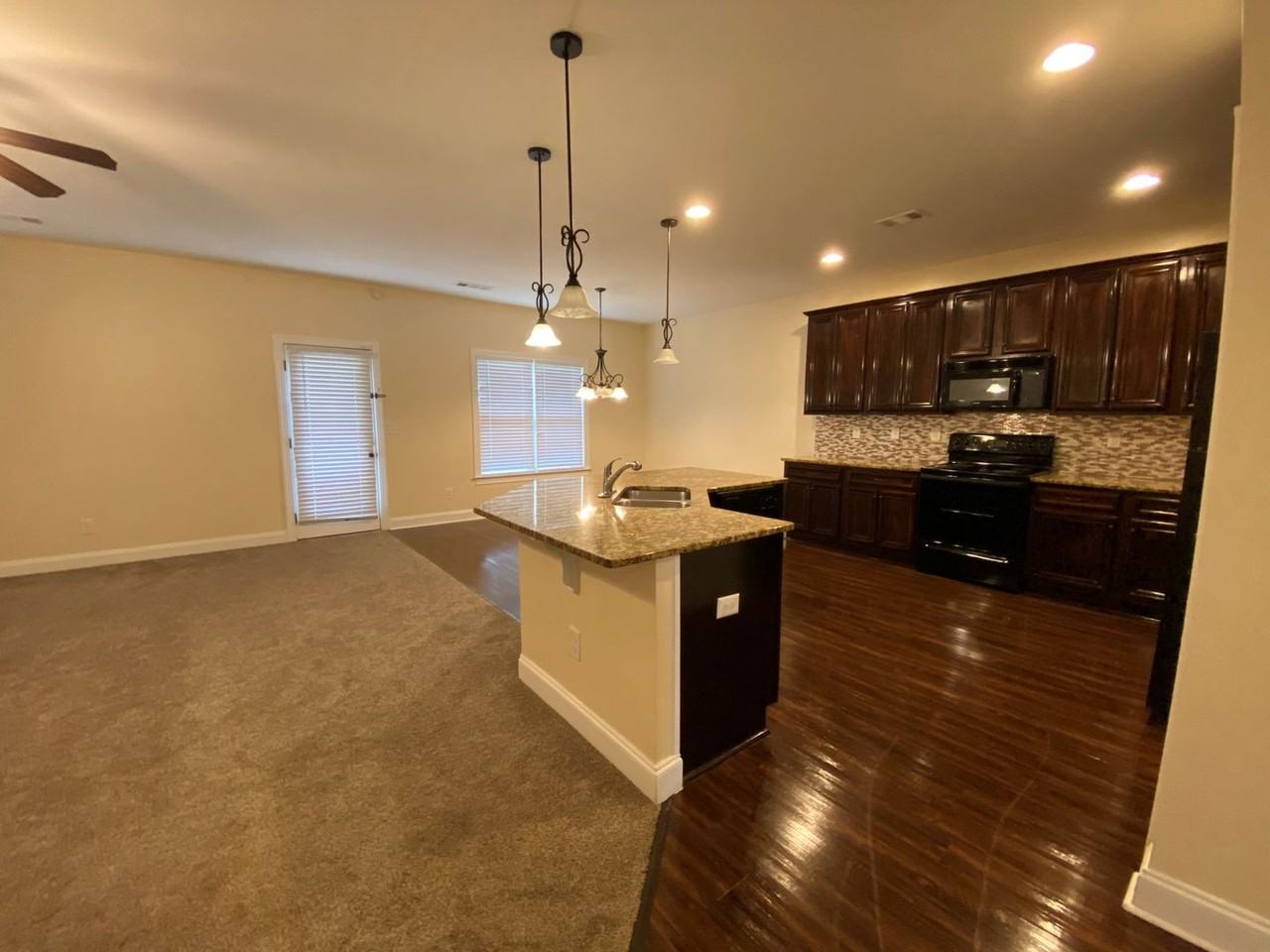 3916 Griese Ln - Photo 7 of 28