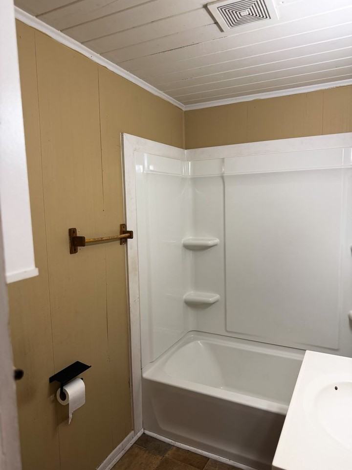 967 Texas Pkwy - Photo 7 of 9
