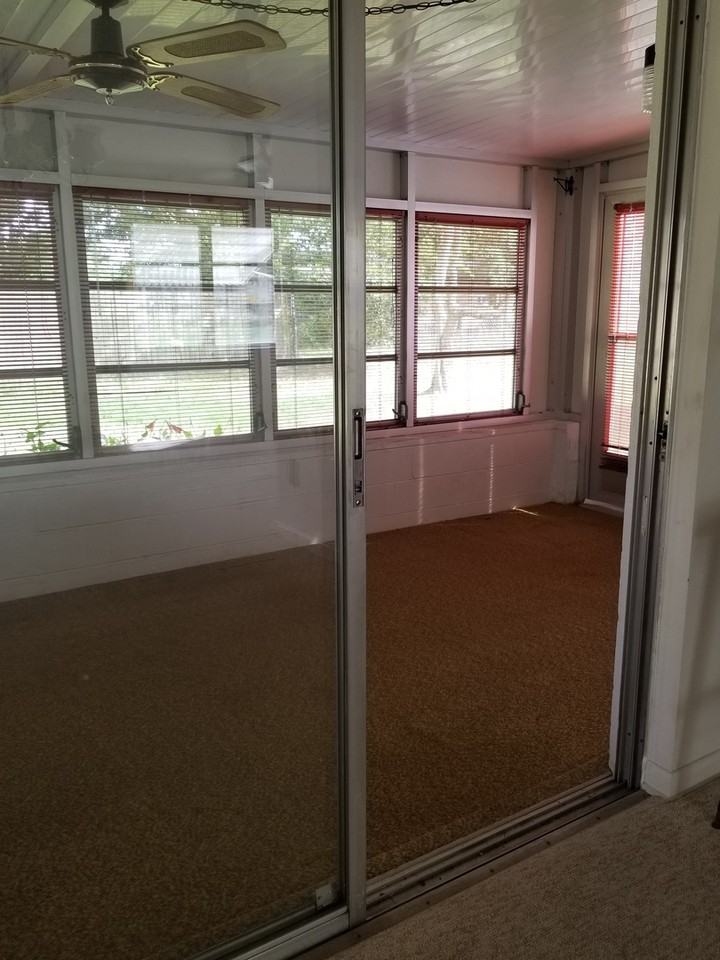 4248 Drummond Ave - Photo 6 of 12