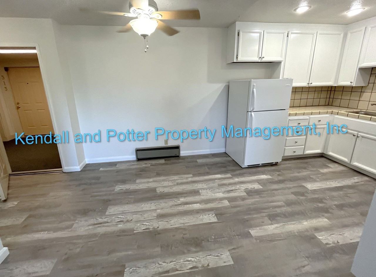 375 Clifford Ave #316 - Photo 4 of 11